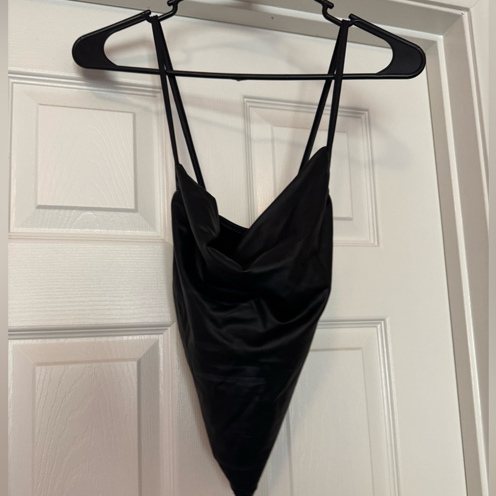 SHEIN Black Cowl Neck Strappy Top
